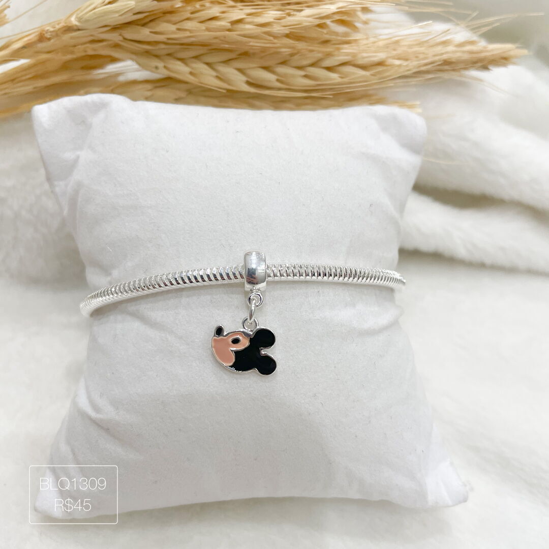 Berloque Mickey Pendurado Esmaltado Prateado